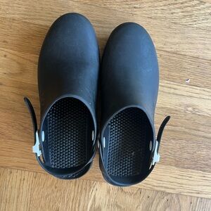 Black Rubber Clogs